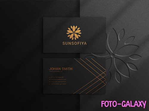 Dark business card with elegant gold foil logo mockup Premium Psd